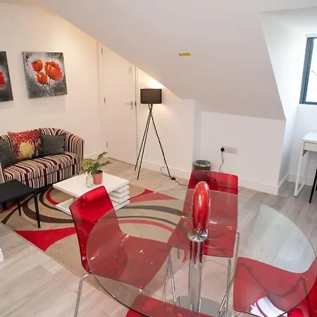 Rosey Lodge -1Bedroom Cousy Flat - Parking, Netflix, Wifi - Close To Blenheim Palace & Oxford - F5 Kidlington Exterior foto